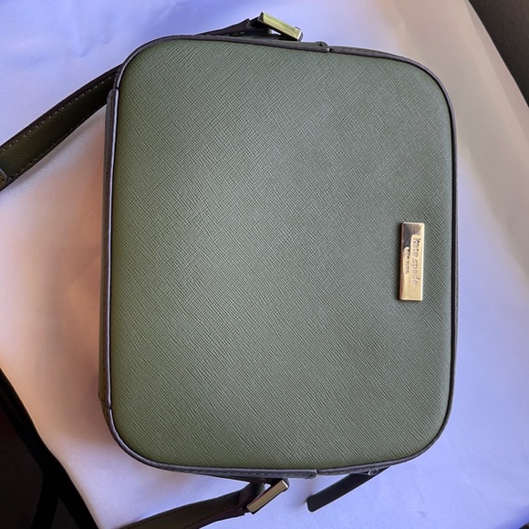kate spade Handbags - New Kate Spade purse